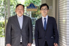 (左)理事長/学校長の鎌田一宣氏、(右)教務 鎌田宣夫氏 (左)理事長/学校長の鎌田一宣氏、(右)教務 鎌田宣夫氏