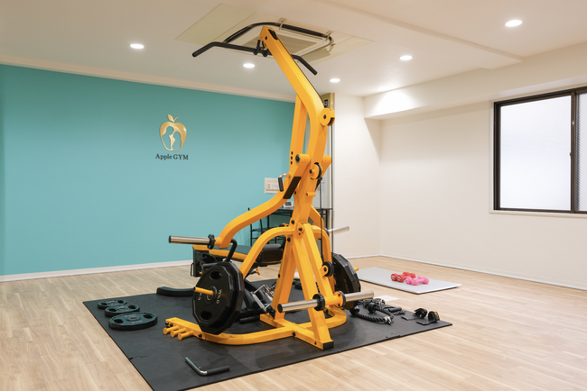 パーソナルトレーニングを提供する「Apple GYM（アップルジム）」が79店舗目となる雑色店を8月1日OPEN！