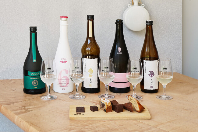 Minimal 麻布台ヒルズ店に、新政酒造の日本酒5種とのペアリングセットが新登場。
