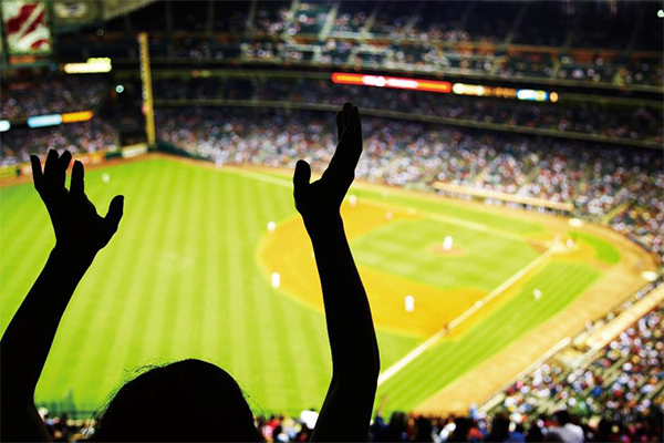 海外で観戦したいスポーツの種類ランキング！ ～2位「サッカー」より人気なのはやっぱり？ 阪急交通社が公開～