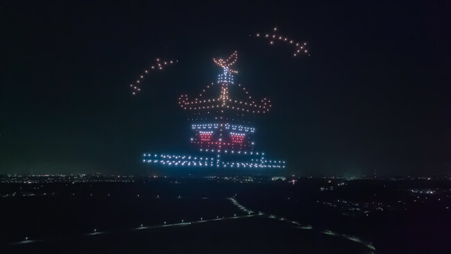 レッドクリフ、「ひたち大宮夏まつり／大宮祇園祭」で北関東最大級となる500機ドローンショーを実施