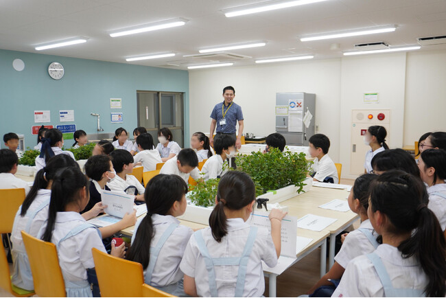 アサンプション国際小学校による社会科見学受け入れのお知らせ