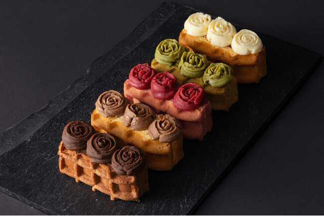 R.L waffle cakeから阪急うめだ本店限定のスイーツが登場！色とりどりのバラがモチーフの華やかなワッフル「フラワードルチェ -ローズガーデン-」を販売