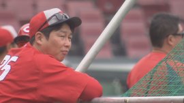 新井貴浩監督(広島東洋カープ) 新井貴浩監督(広島東洋カープ)