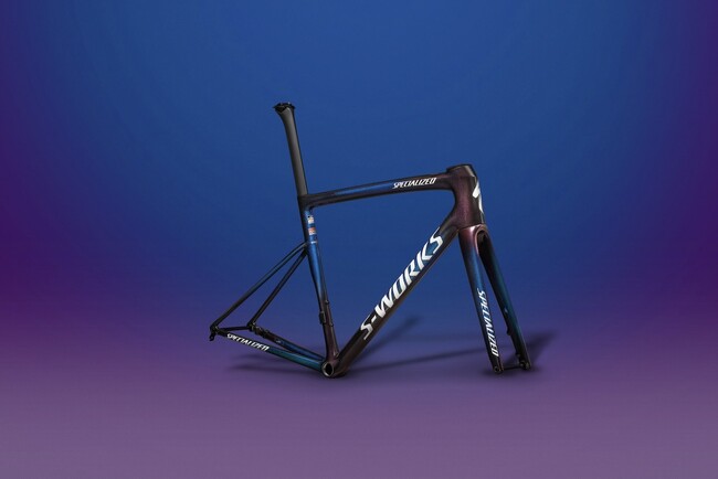 Soudal Quick-Stepのチームレプリカ、S-Works Tarmac SL8 Frameset Teamを発売