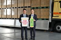 伊藤園と日清食品は持続可能な物流連携を強化。茶葉と即席麺の「ラウンド輸送」（毎日運行）を7月22日（月）より開始