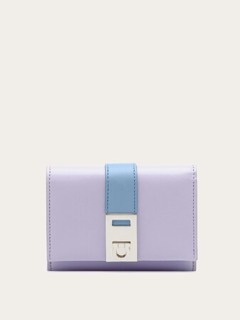 【FERRAGAMO】7月29日最強開運日におすすめの新作ウォレット