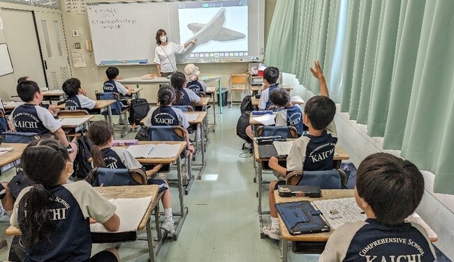 私立開智小学校で「かつお節特別授業」を実施！～かつお節のおいしさや魅力、SDGsの取り組みについて講義～