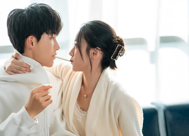 中国ドラマ「ロマンスは一目惚れから」7/31(水)から日本初放送！「虚顔」も8月アンコール放送！CSホームドラマチャンネル