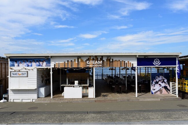 &TEAM、2nd SINGLE「青嵐 (Aoarashi)」の発売を記念して海の家「&TEAM BEACH HOUSE」を開催