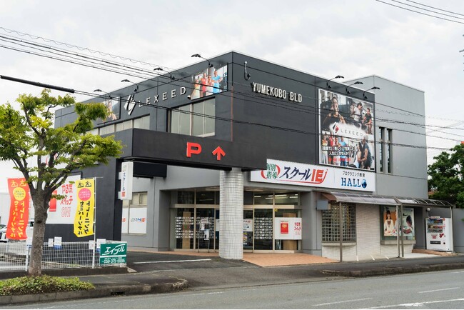 元金庫室がトレーニングルームに様変わり／三重県下初(※1)の本格的セミパーソナルジム「LEXEED鈴鹿」7月22日グランドオープン