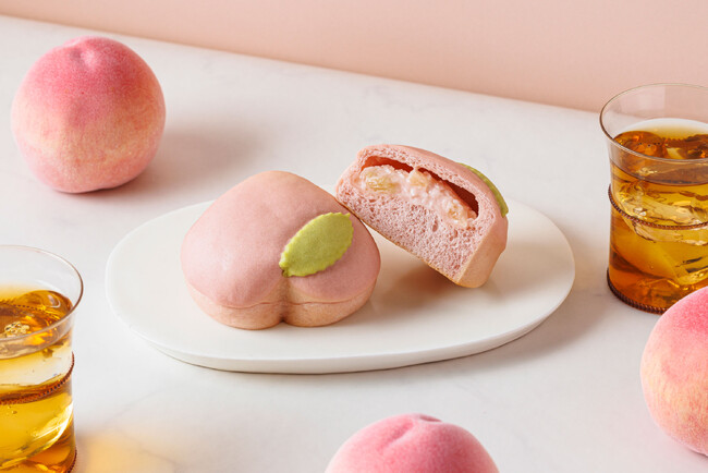 【木村屋總本店】【新商品】ジューシーな桃の果肉入りクリームを使用した「もものクリームパン」が登場！新商品5種類を直営店にて2024年8月1日発売