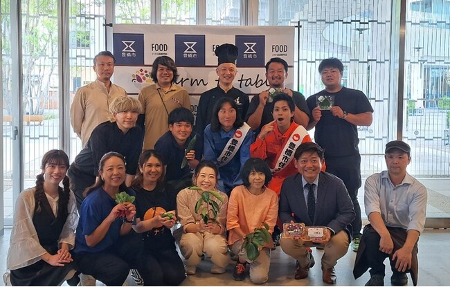 柿の葉のバウムクーヘンにラッシーも！　夏の豊橋産食材を使った新メニューを飲食店と農家が開発