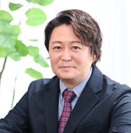 管理本部 経営企画部 部長 古谷野 亮