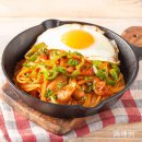 「焼きナポリタン」 「焼きナポリタン」