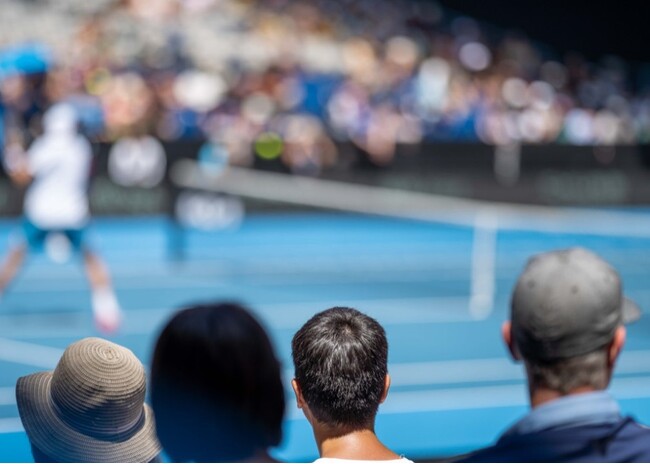 テニスを通じてスポーツ外交の未来を切り開く