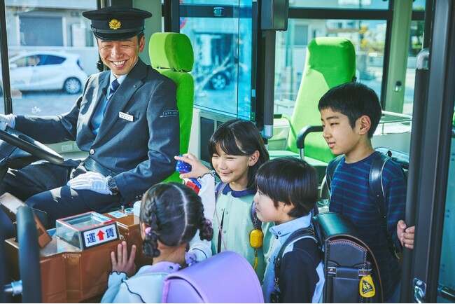 全国初、静岡県小学生バス無料デーを実施　～バスに乗って、出かけよう。～