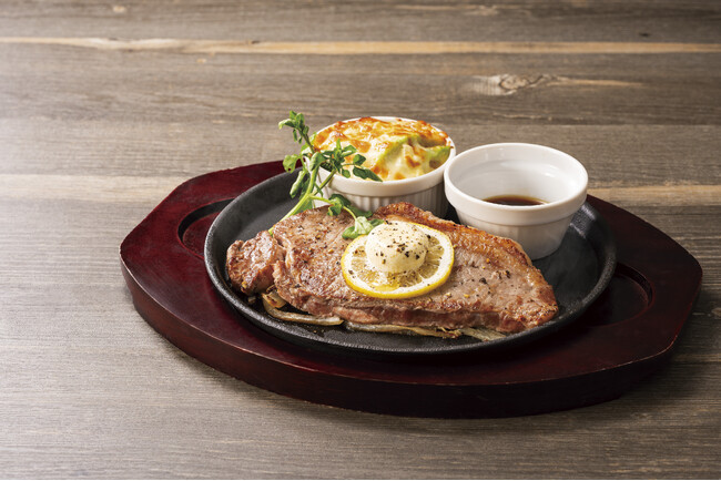 夏にぴったり！2種類のアンガスサーロインステーキ　　　　　　2024年8月10日（土）～18日（日）期間限定販売