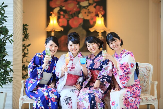 【浴衣で来店or学生証提示で10%OFF】夏休み女子会におすすめ！ひんやりアフタヌーンティーに“夏休み限定割引”が登場【横浜】
