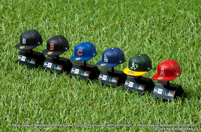 「NEW ERA(R)」の名作[59FIFTY(R)] のガシャポン(R)最新弾！MLB(TM)の球団キャップがスタンド付きフィギュアになって初登場！