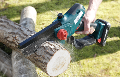 自動給油機能が新たに加わり、切断径が最大150mmにパワーアップ「B-Share充電式　ハンディチェーンソー　自動給油機能付」がデビュー