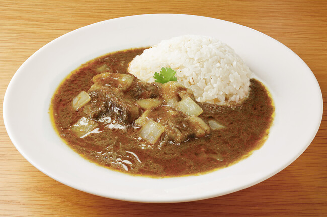 デパ地下から芳ばしいスパイスの香り！インドカレーやスリランカカレー、創作カレーなど、暑い夏に食べたい個性豊かなカレーが大集合。「ISETANカレーフェス 2024」8月14日(水)より開催。