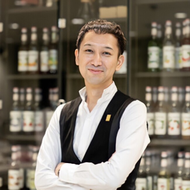 パーク ハイアット 京都バー 「琥珀」　ゲストバーテンダー野里 史昭氏を迎えお届けする夏の納涼カクテルイベント