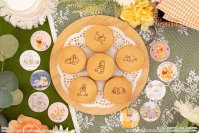 「くまのプーさん」のまんまる焼きがリニューアルして再登場！ゆったりした癒される世界観がデザインされたシールは全10種！