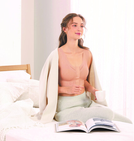 乳房を手術された方のインナーウェア「ワコールリマンマ(TM)」から手術後のデリケートな肌にやさしくよりそうブラジャーが新発売
