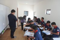 インドネシアで外国人技能実習生の防水工事研修を実施　日本の建築現場で求められる清掃習慣やマナーも教育