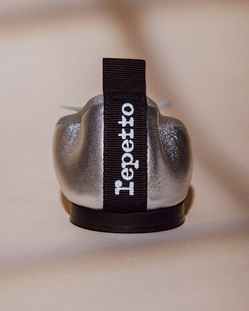 【レペット】バレエのエッセンスをモダンに解釈した2024年秋冬コレクション第二弾発売