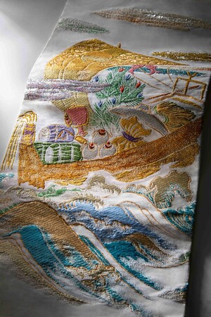 【高島屋】「五代 龍村平藏」が誕生。襲名記念コレクションをはじめ、新たな可能性に挑んだ「アートパネル」、日本画界の若手人気作家 福井江太郎氏とのコラボレーション作品などの展示・販売スタート