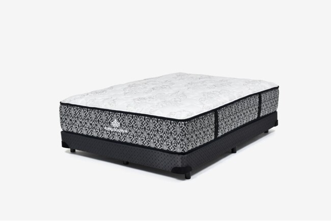 高級マットレスメーカー「キングスダウン」 創業120周年記念モデルハイクラスのハードタイプマットレス「ロワイヤル」が新登場！