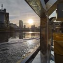 船内からみる夕陽 船内からみる夕陽