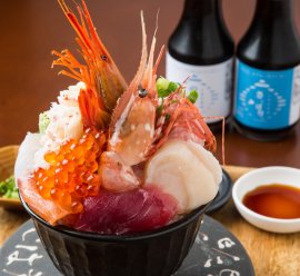 シハチ鮮魚店