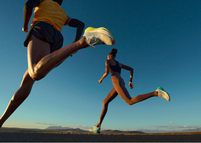 HOKAから、さらなる進化を遂げた推進力のあるスピードトレーニングモデル「MACH X 2」が9月2日(月)より新登場！
