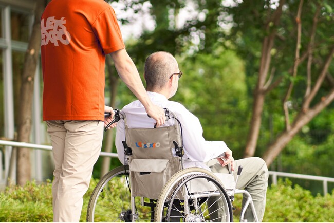 35万人の大阪・関西万博参加支援を目指す「アクセシブルサポート」を、会場の内外で提供！