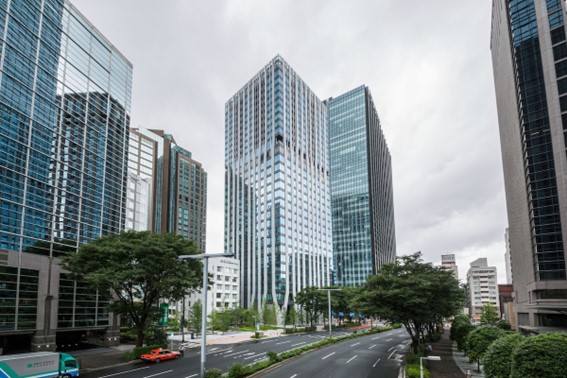 株式会社DEECH、役員体制変更とオフィス移転のお知らせ