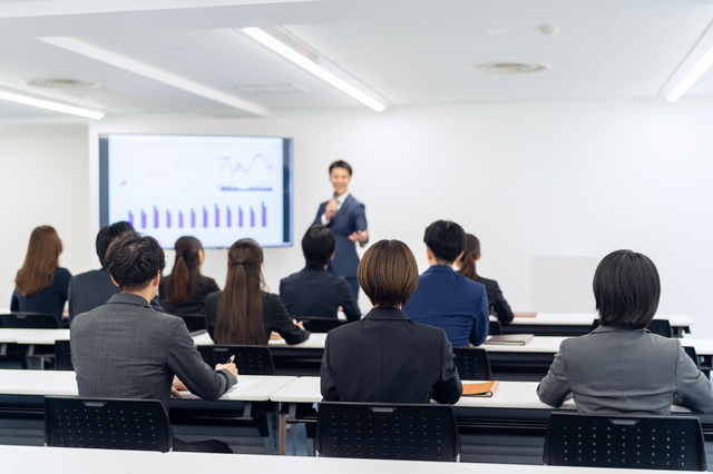 【2024年9月開催】BtoBマーケティングセミナー「次の優良顧客を発掘するマーケティングプロセスと事例」