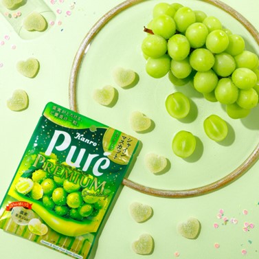 大人気フレーバーが満を持して定番商品化！ジュレ感アップでより贅沢にリニューアル　カンロ「ピュレグミプレミアムシャインマスカットスパークリング」発売