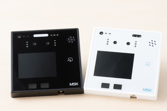 オフィスにピッタリなスマートデザインの顔認証端末登場！　　　　白と黒の２色展開「Knoctoi Lite」発売開始