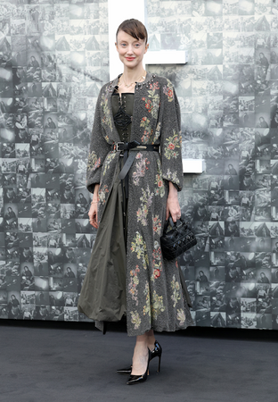 【DIOR】ディオールを纏うセレブリティ：アンドレア・ライズボロー＠『Lee』UKプレミア