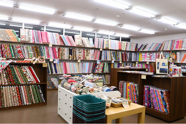 壁一面の種類豊富な輸入生地「別館Chuko」船場センタービル（大阪市中央区）に7/2(火)増床移転・リニューアルオープン! 9月・新シリーズ「Maison de Fabric -LIFE」が発売