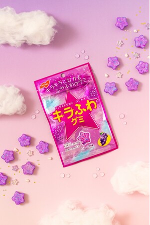 2つの異なる食感を一度に楽しめる!新感覚「ふわシャリ食感」「キラふわ グレープ」新発売