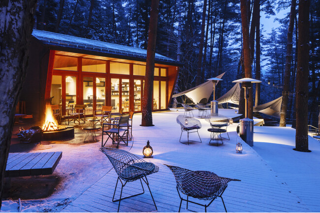 【星のや富士】冬の森で焚き火とともに過ごす「冬グランピング」今冬も開催｜開催期間：2024年11月26日～2025年2月25日