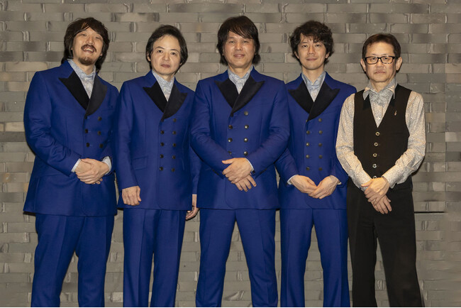 【ラ・スイート神戸オーシャンズガーデン】3日間連続で開催する年末イベント第三弾「THE PARROTS CHRISTMAS DINNER SHOW 2024」を12/22に開催