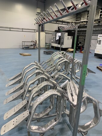沖縄発、革新的なダイアモンドファットバイクの量産開始!