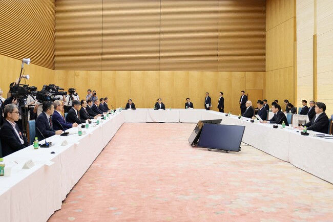 パナソニック コネクト、内閣官房が推進する「三位一体労働市場改革分科会」にて、人的資本経営を支える人事制度改革に向けた活動を報告し、「ジョブ型人事指針」の作成に協力