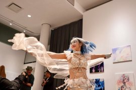 柏村早織里パフォーマンス(ジェイク・プライス撮影) 柏村早織里パフォーマンス(ジェイク・プライス撮影)