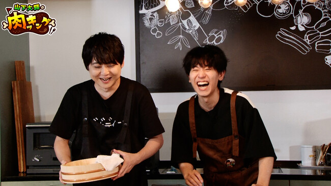 【山下大輝のご褒美番組「山下大輝の肉ッキング」#5・番組レポート】 声優・梶裕貴と山下大輝が豪華手作り“肉寿司”で お互いの誕生日をお祝い！